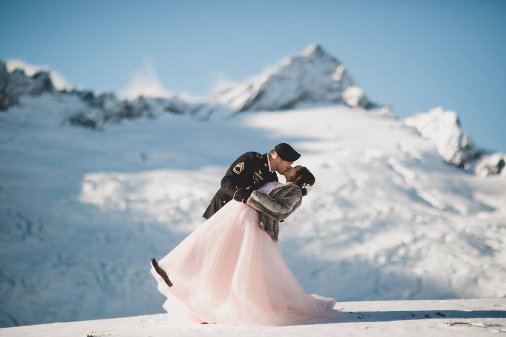 Eloping to Queenstown is the perfect choice for some