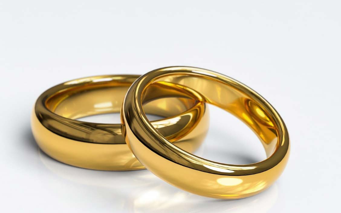 Wedding-Celebrant-Queenstown-wedding-rings